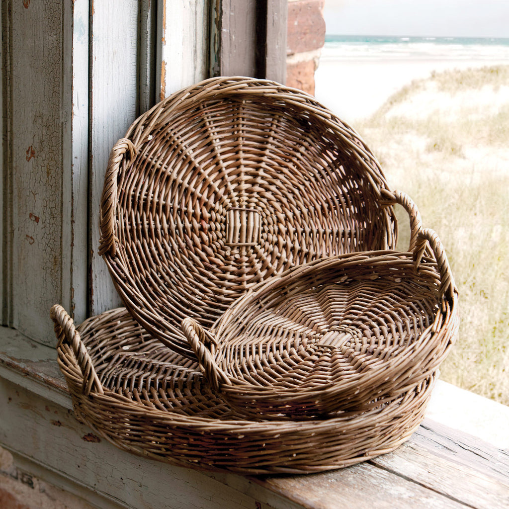 Round Willow Trays